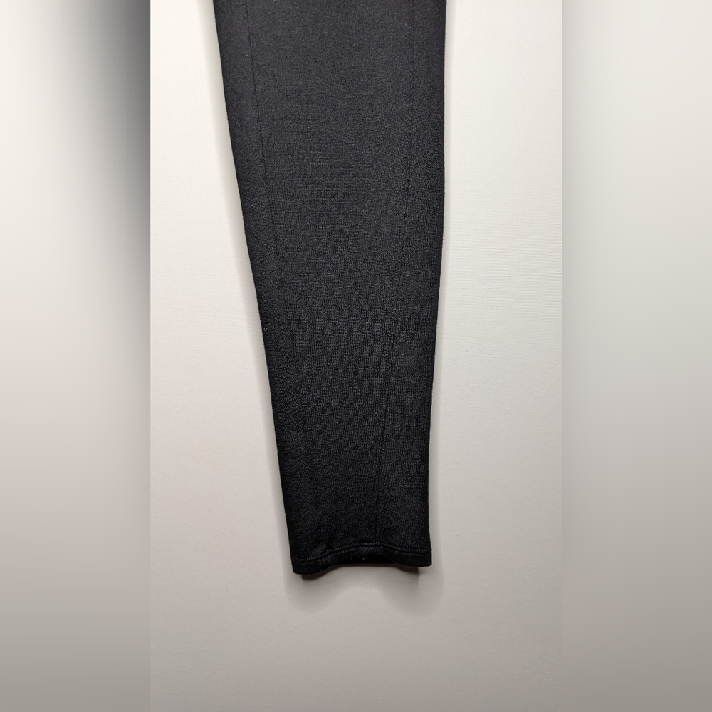 Assets by Spanx Black High Rise Leggings - Picture 6 of 7